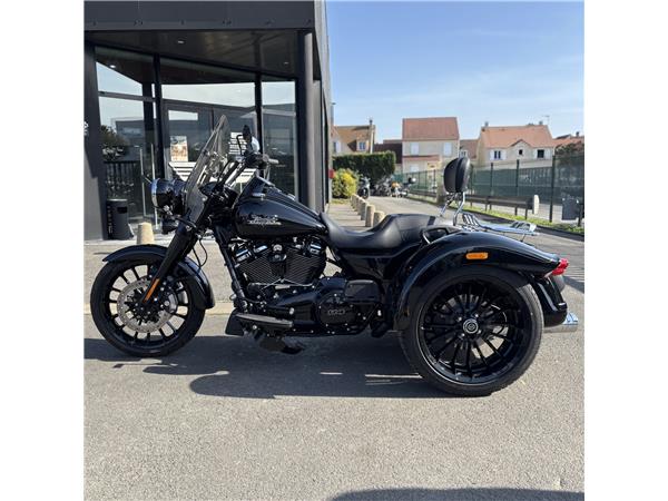 2024 HARLEY-DAVIDSON FREEWHEELER
