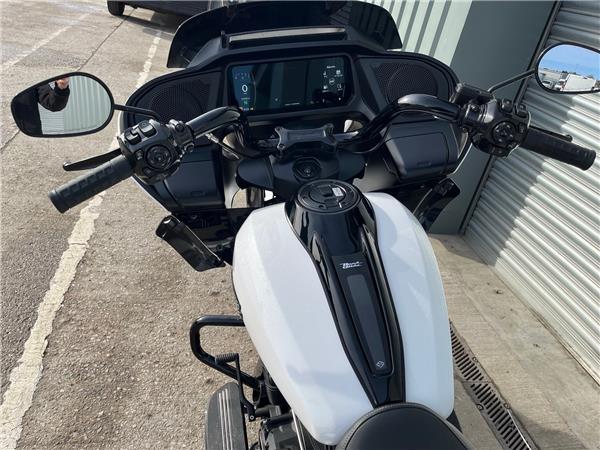 2024 HARLEY-DAVIDSON ROAD GLIDE