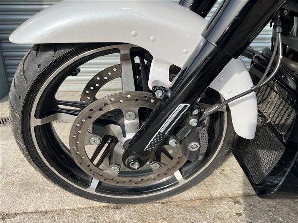 2024 HARLEY-DAVIDSON ROAD GLIDE