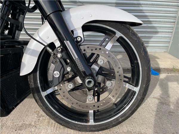 2024 HARLEY-DAVIDSON ROAD GLIDE