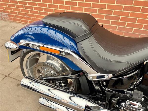 2023 HARLEY-DAVIDSON SOFTAIL FLSTF FAT BOY