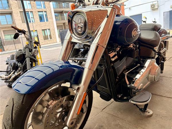 2023 HARLEY-DAVIDSON SOFTAIL FLSTF FAT BOY