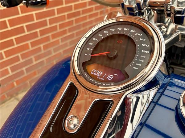 2023 HARLEY-DAVIDSON SOFTAIL FLSTF FAT BOY