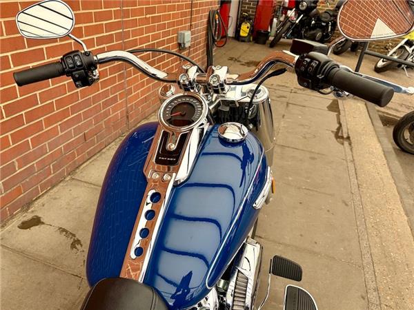 2023 HARLEY-DAVIDSON SOFTAIL FLSTF FAT BOY