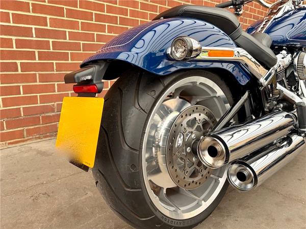 2023 HARLEY-DAVIDSON SOFTAIL FLSTF FAT BOY