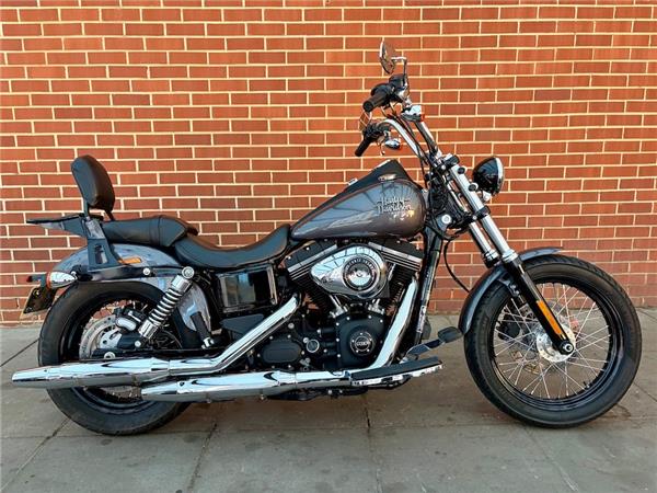 2014 HARLEY-DAVIDSON DYNA FXDB STREET BOB