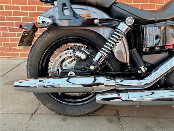 2014 HARLEY-DAVIDSON DYNA FXDB STREET BOB