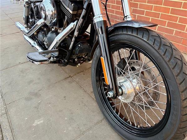 2014 HARLEY-DAVIDSON DYNA FXDB STREET BOB