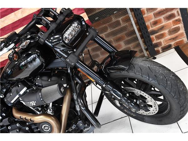 2019 HARLEY-DAVIDSON SOFTAIL FXFB FAT BOB