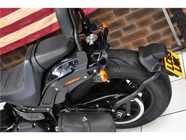 2019 HARLEY-DAVIDSON SOFTAIL FXFB FAT BOB