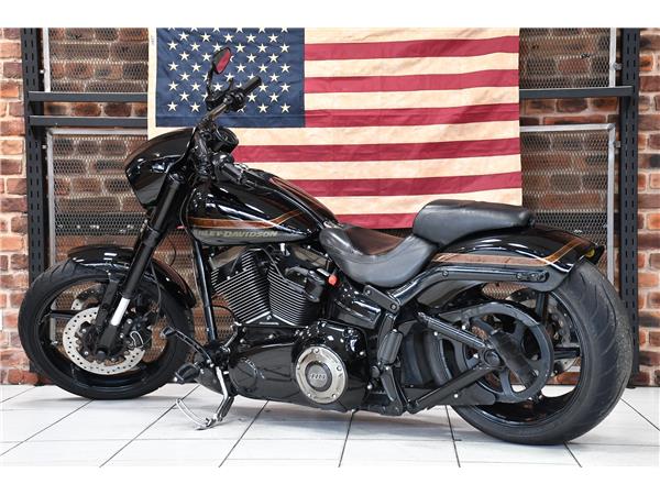 2016 HARLEY-DAVIDSON CVO FXSBE BREAKOUT