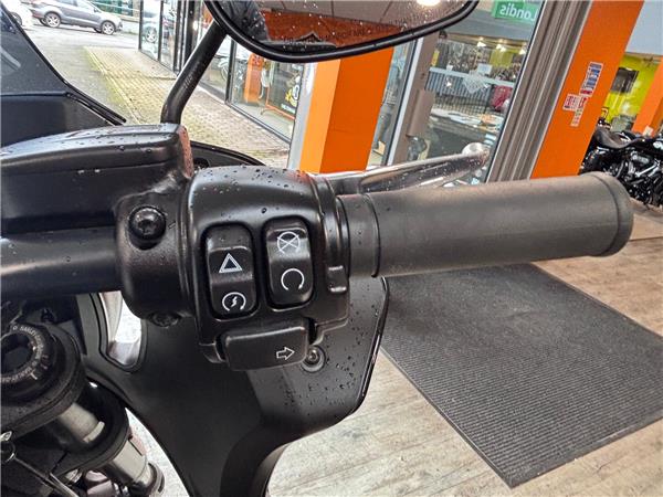 2024 HARLEY-DAVIDSON LOW RIDER ST