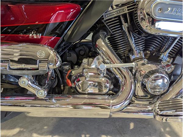 2012 HARLEY-DAVIDSON ROAD GLIDE