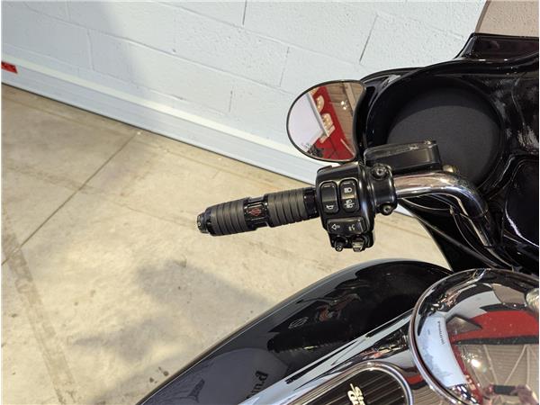 2016 HARLEY-DAVIDSON STREET GLIDE