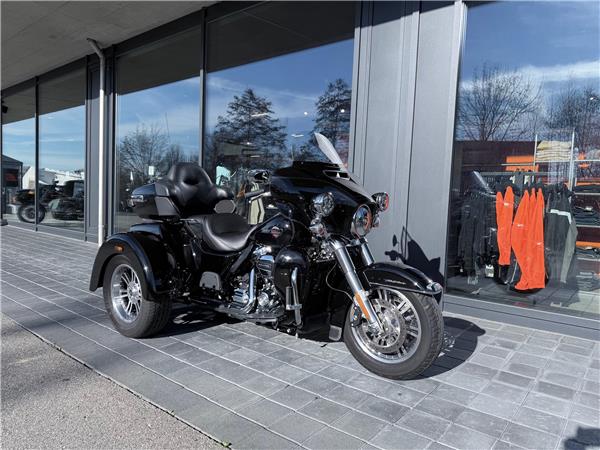 2023 harley-davidson FLHTCUTG Tri Glide Ultra 114