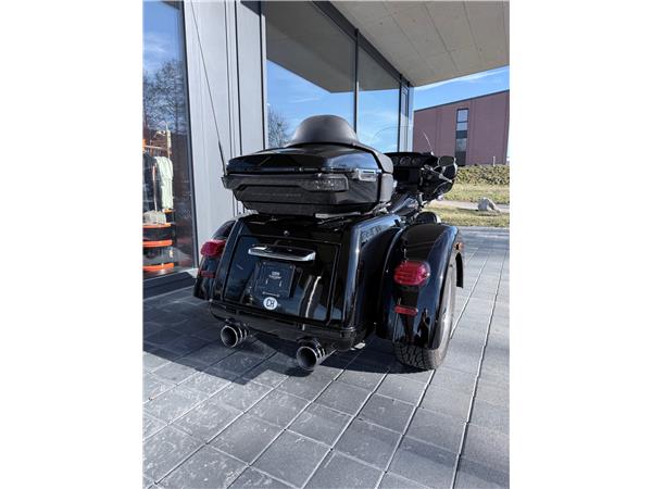 2023 harley-davidson FLHTCUTG Tri Glide Ultra 114