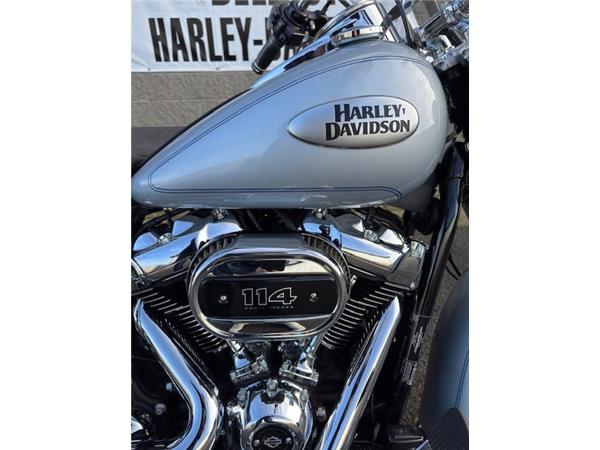 2023 Harley-Davidson Heritage Classic 114