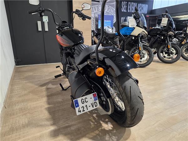 2021 HARLEY-DAVIDSON STREET BOB