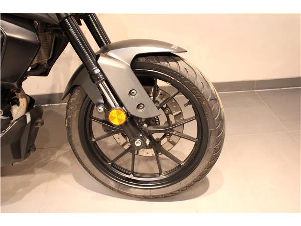YAMAHA MT-125