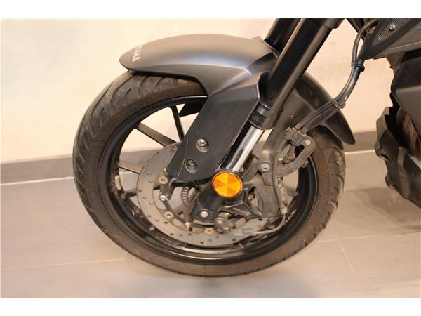 YAMAHA MT-125