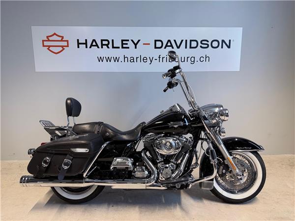 2013 harley-davidson FLHRC Road King Classic 103 ABS