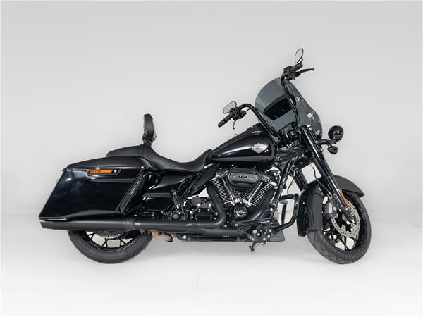 New Harley-Davidson FLHRXS Road King Special Vivid Black