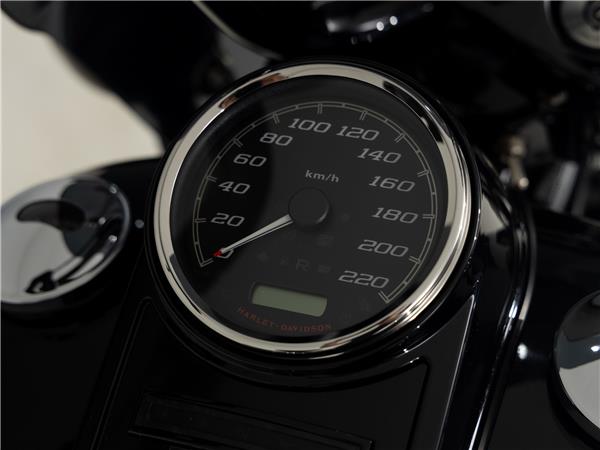 New Harley-Davidson FLHRXS Road King Special Vivid Black