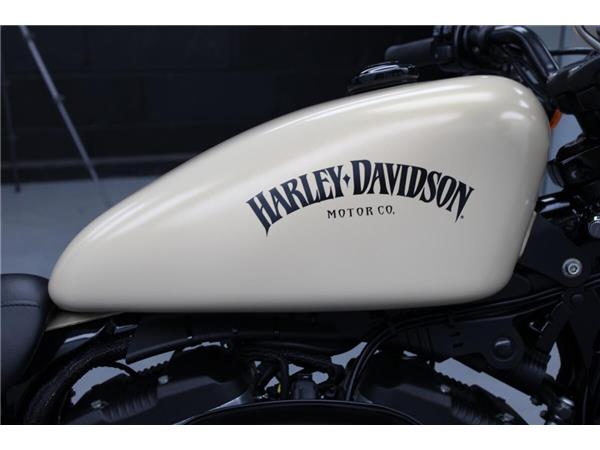 2015 Harley-Davidson Iron 883
