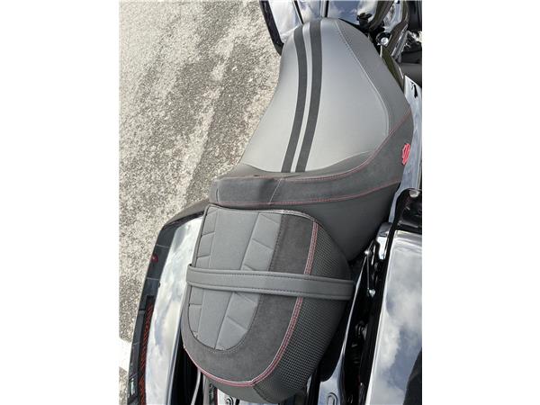 2024 HARLEY-DAVIDSON STREET GLIDE