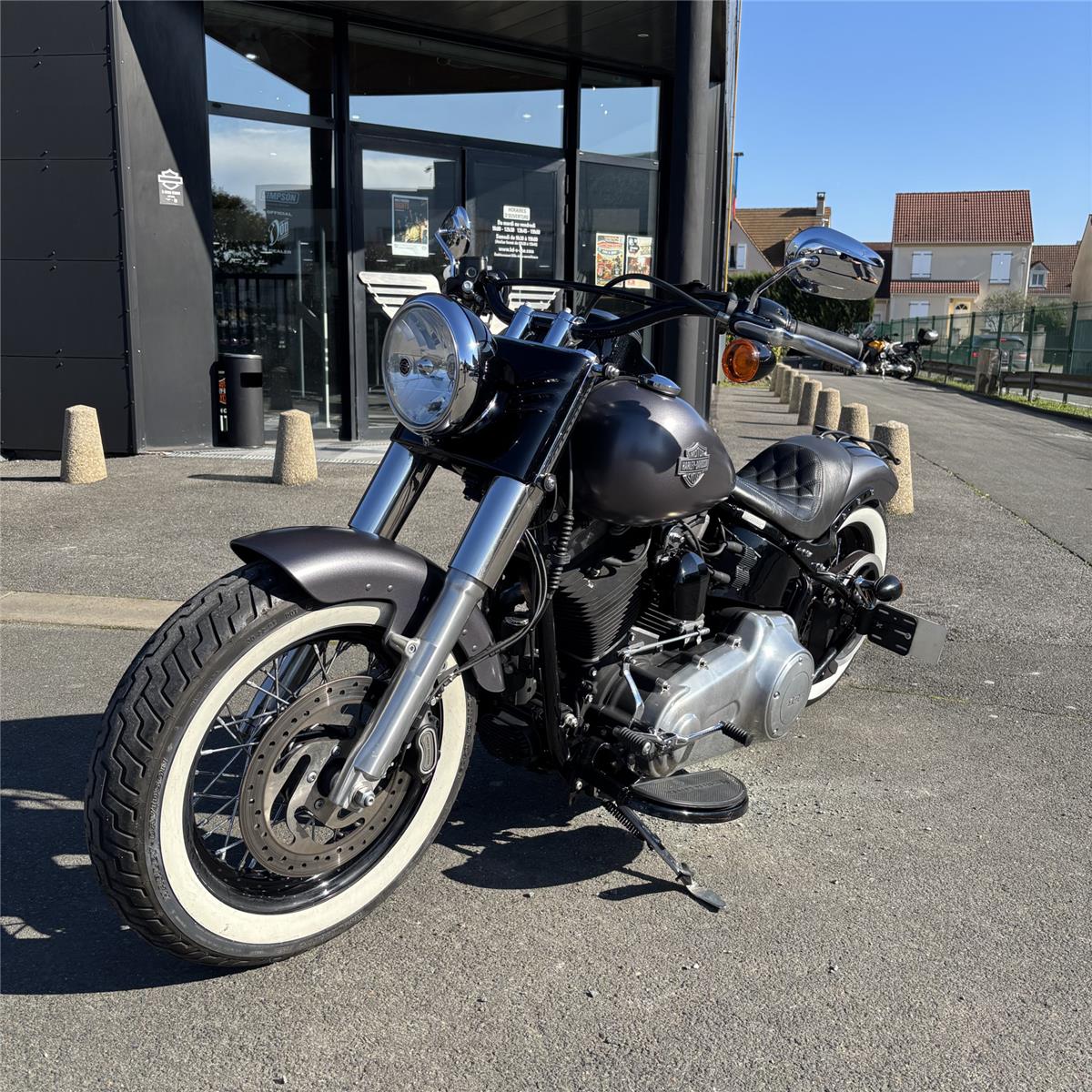 2015 HARLEY-DAVIDSON SLIM