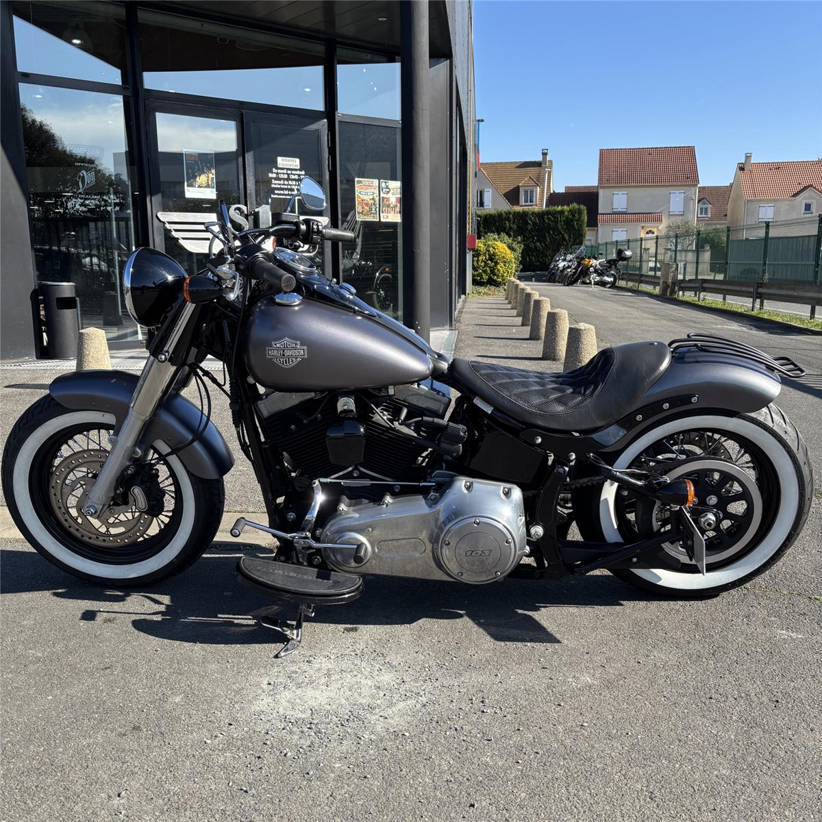 2015 HARLEY-DAVIDSON SLIM