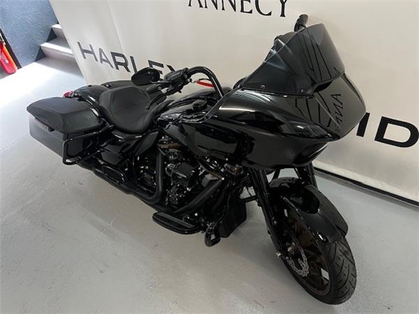 2022 HARLEY-DAVIDSON ROAD GLIDE