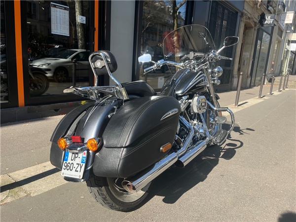 2015 HARLEY-DAVIDSON DELUXE