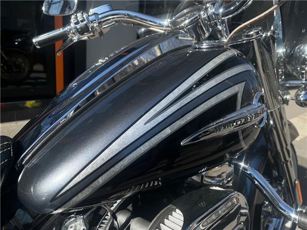 2015 HARLEY-DAVIDSON DELUXE