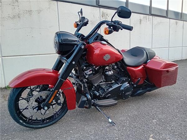 Harley-Davidson Touring Road King Special 