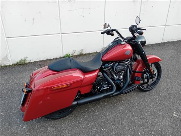 Harley-Davidson Touring Road King Special 