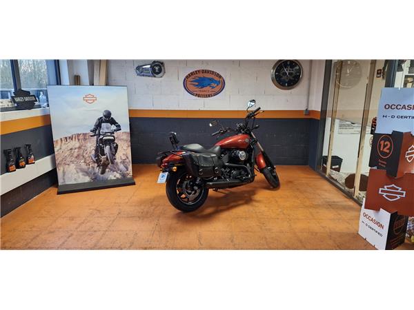 2015 HARLEY-DAVIDSON STREET