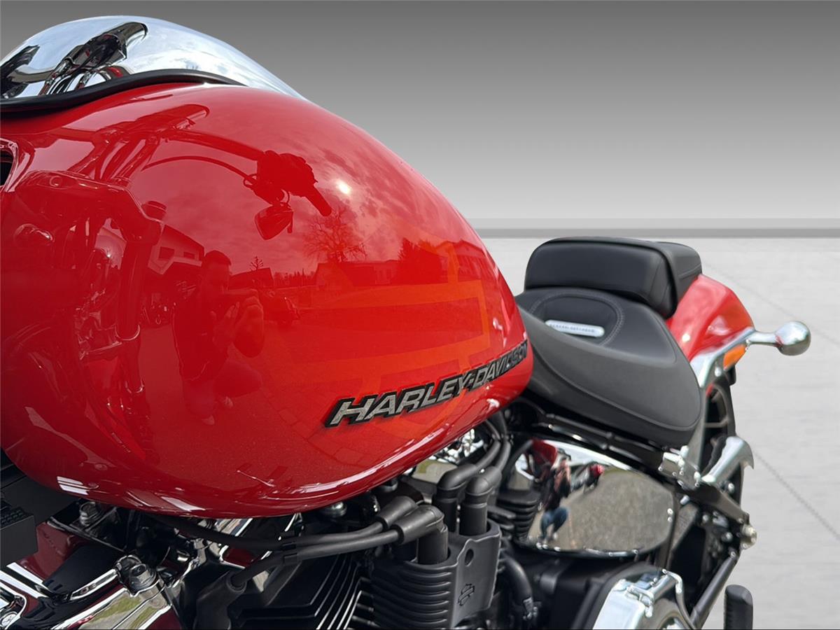 2026 harley-davidson FXBR Breakout 117