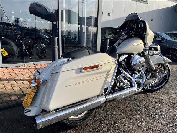 2015 HARLEY-DAVIDSON TOURING FLHX STREET GLIDE