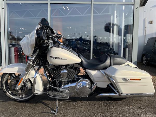 2015 HARLEY-DAVIDSON TOURING FLHX STREET GLIDE