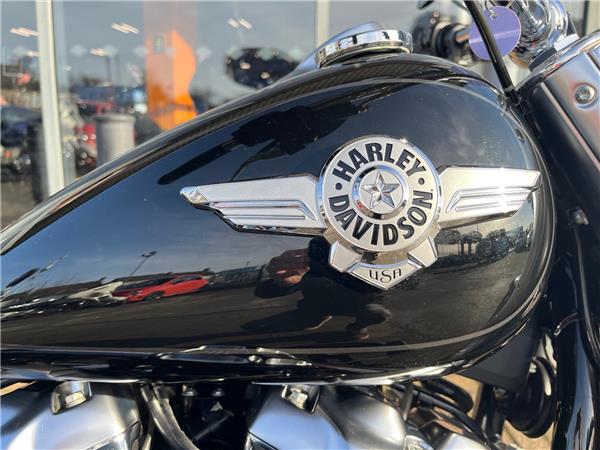 2018 HARLEY-DAVIDSON SOFTAIL FLSTF FAT BOY
