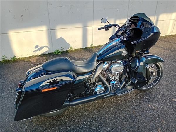 Harley-Davidson Touring Road Glide 