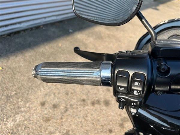 2018 Harley-Davidson Touring Road Glide Special FLTRXS