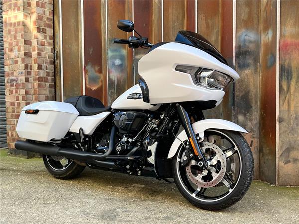 2024 Harley-Davidson Touring