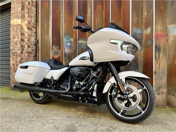 2024 Harley-Davidson Touring