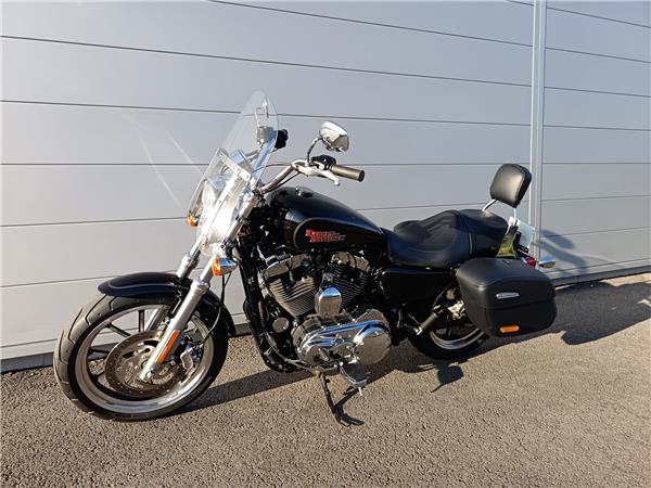 2015 HARLEY-DAVIDSON SUPERLOW