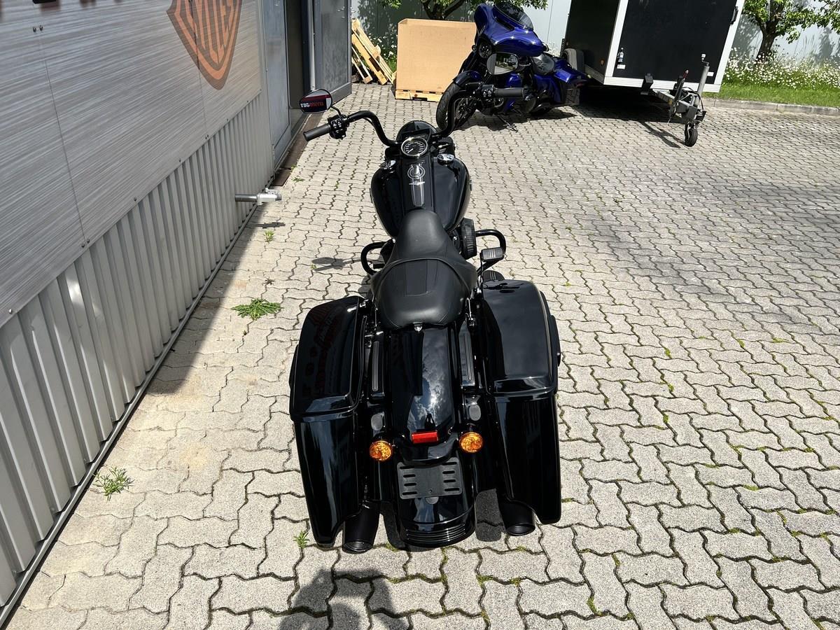 FLHRXSHD4 Road King Special 