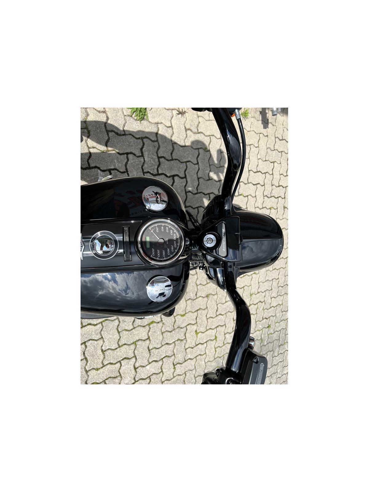 FLHRXSHD4 Road King Special 