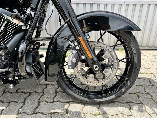 FLHRXSHD4 Road King Special 