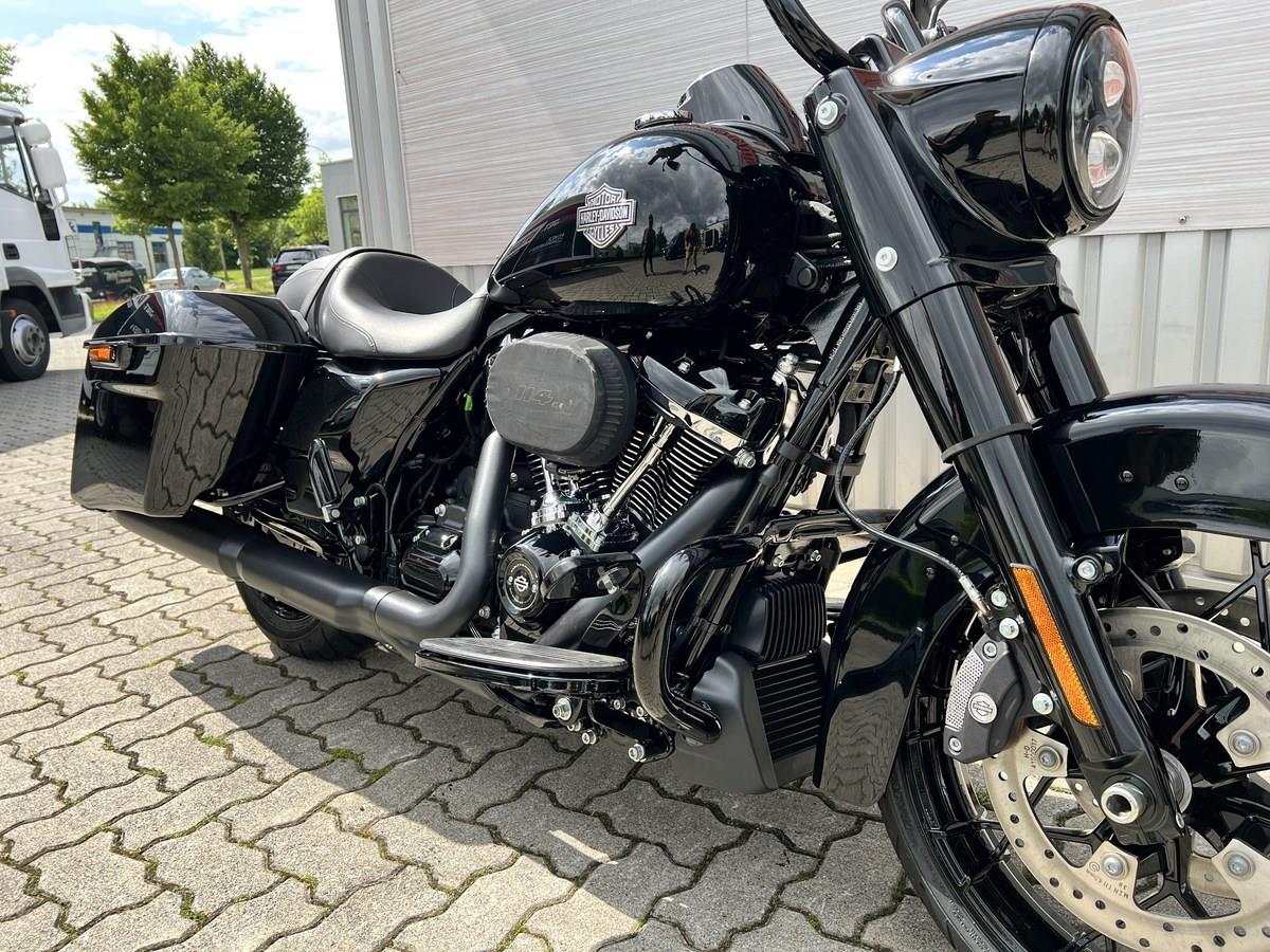 FLHRXSHD4 Road King Special 